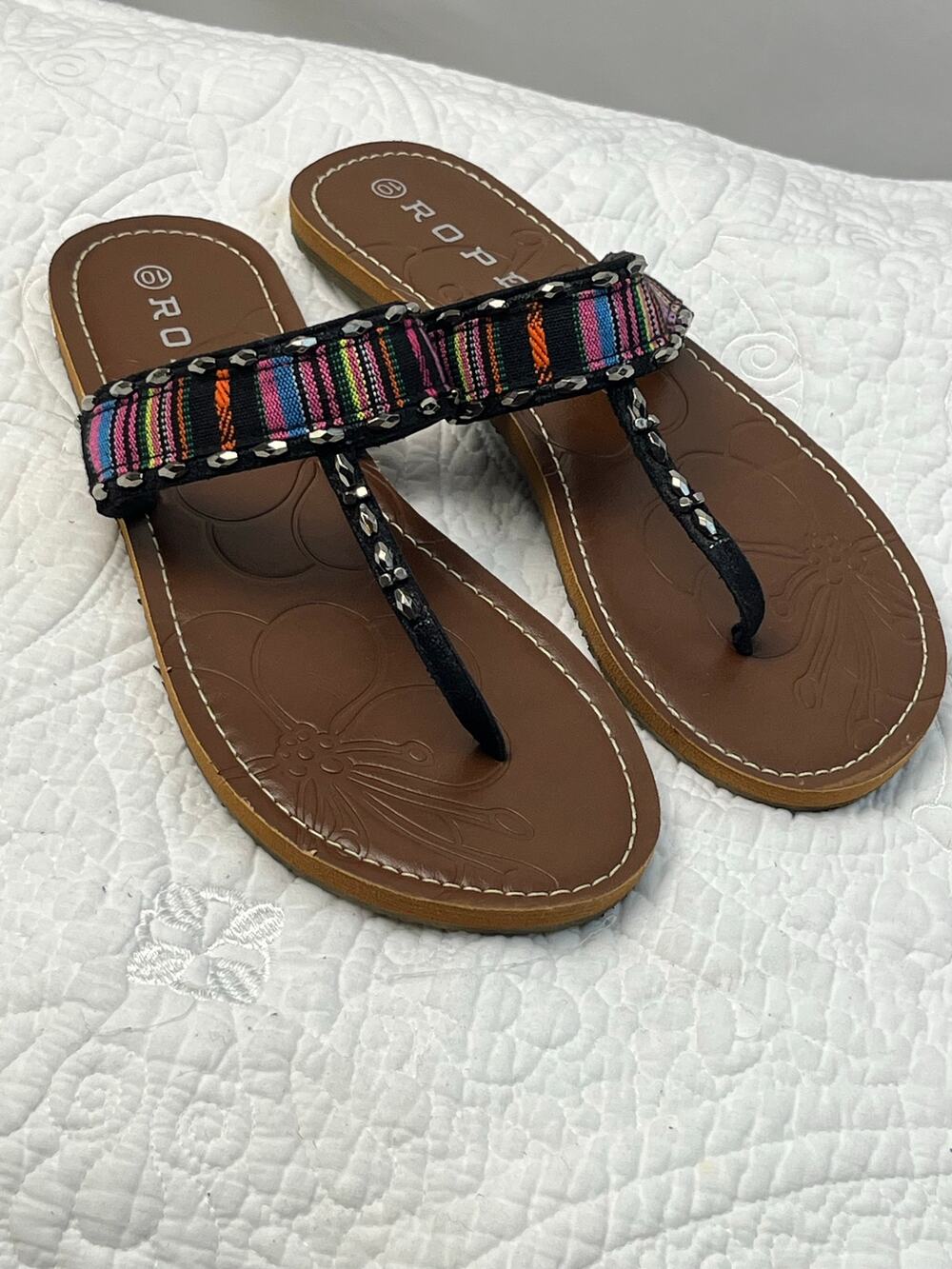 Roper Women’s Size 10 Black Toe-Ring “Clemintine” Sandal – Faux Leather, Flat